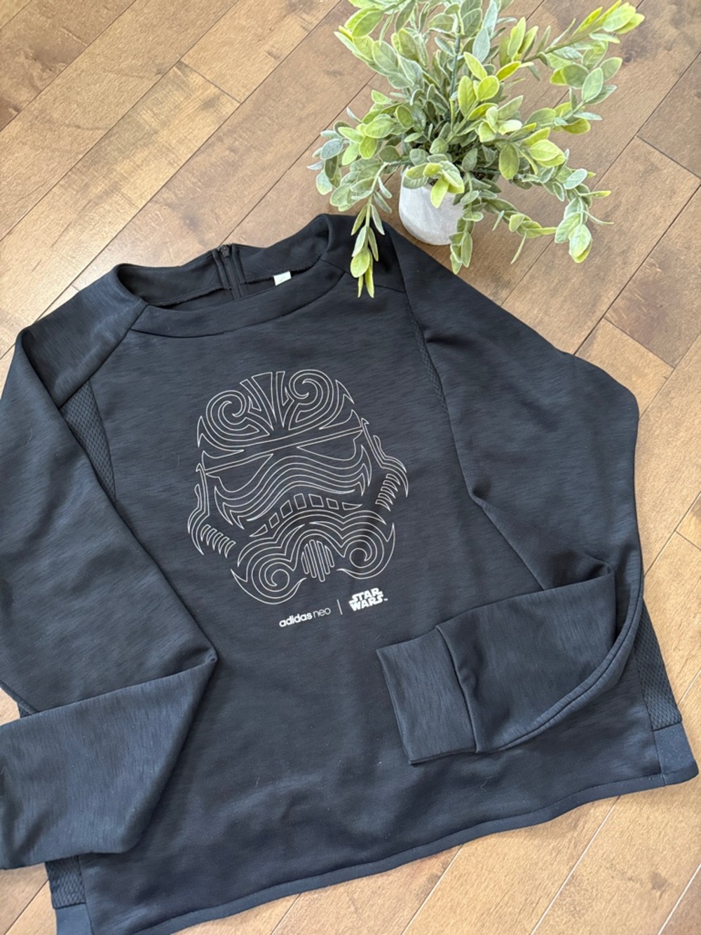 NWOT adidas crop Star Wars Stormtrooper workout top